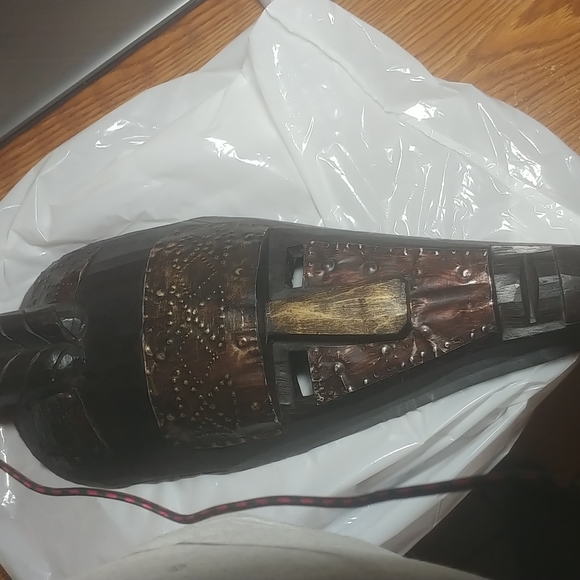 Wood and tin wall mask. - Picture 2 of 5